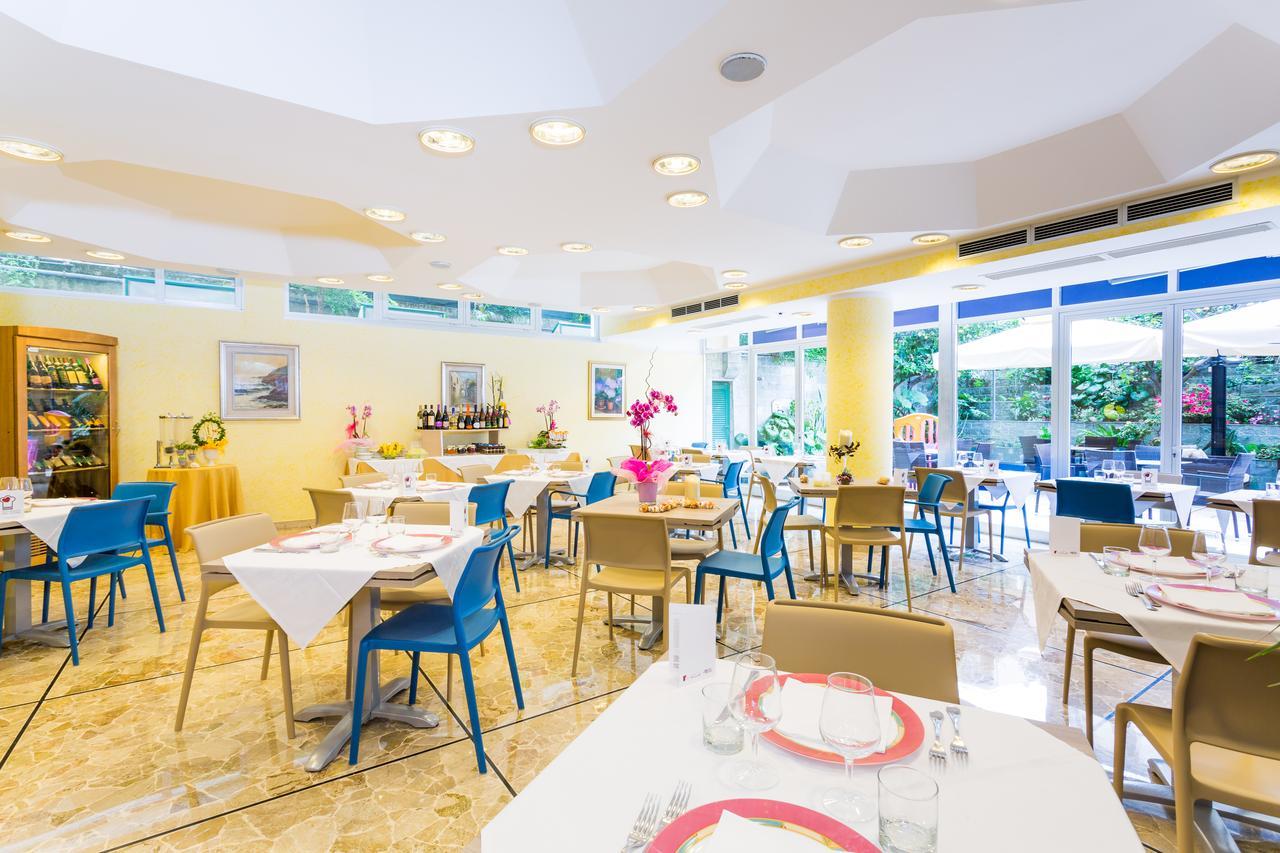 Hotel Villa Delibera Varazze Exterior photo