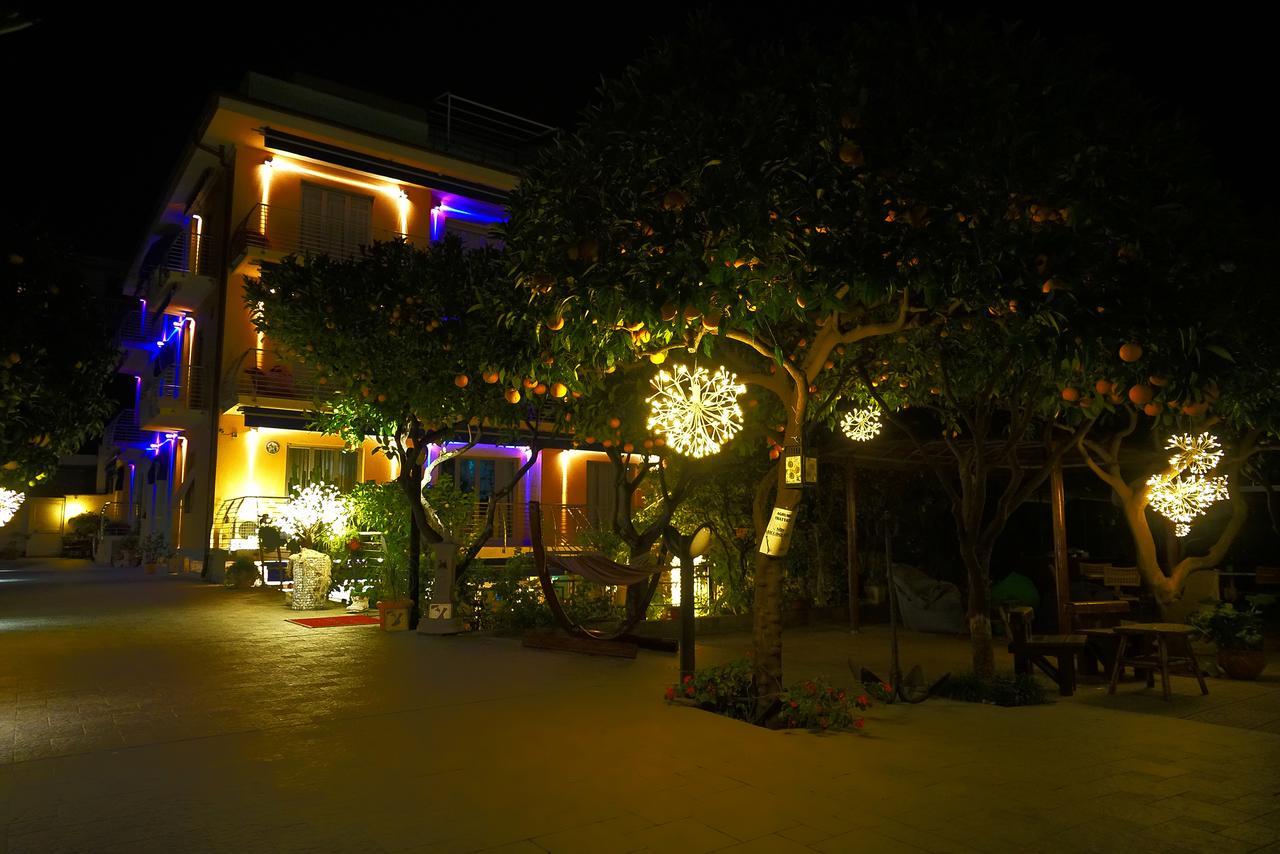 Hotel Villa Delibera Varazze Exterior photo
